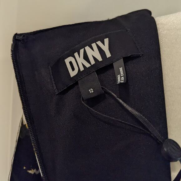 DKNY Abstract Faux Wrap Mini Satin Sheath Dress Green Camo Size 12 - Picture 6 of 10